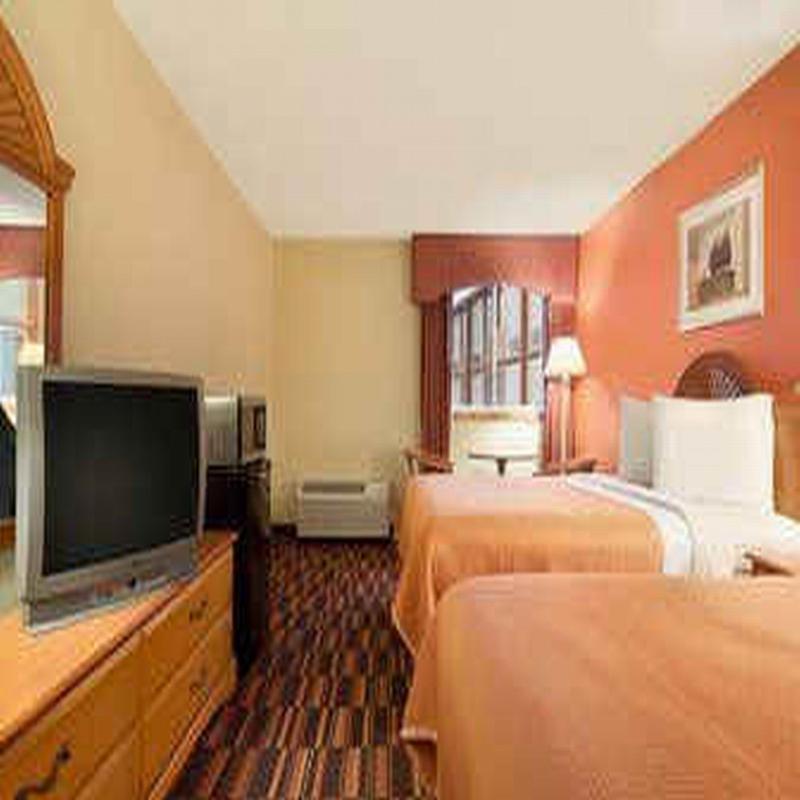Travelodge By Wyndham Sturgis Exterior foto